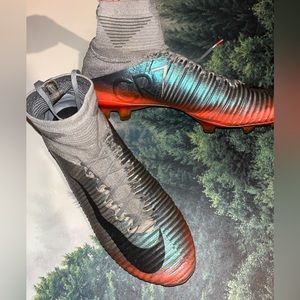Nike Mercurial Superfly 5 CR7 Mens 9.5 Gray Orange Soccer Cleats ACC